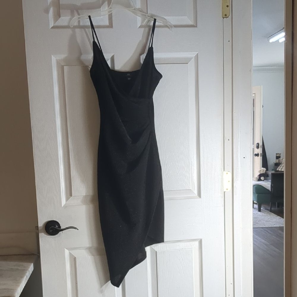 Y2K VTG Black Ruched Asymmetrical Hem Draped Midi Dress by  I.N. Size Small